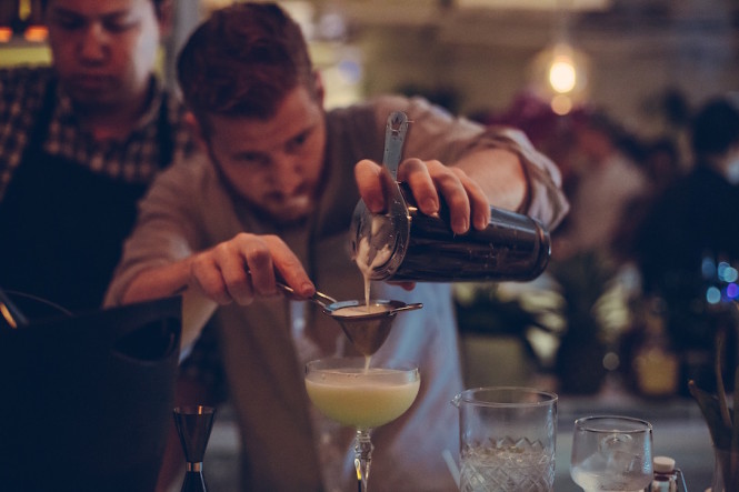 Don Ho's mixologist at work