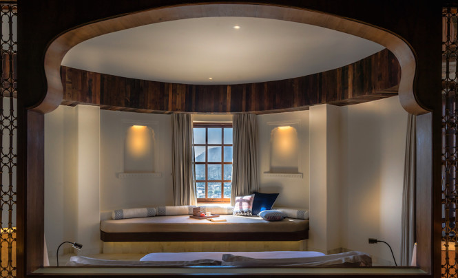 Day beds can be found in all suites.