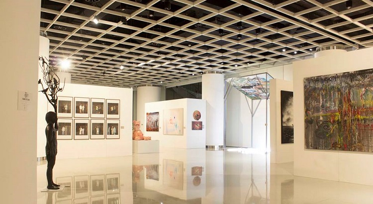 The Ciputra Artpreneur gallery regularly holds exhibitions by Indonesian artists.