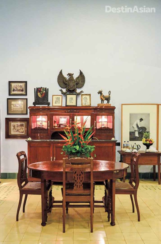 Tugu Blitar's Sang Fajar suite is dedicated to the memory of Sukarno.
