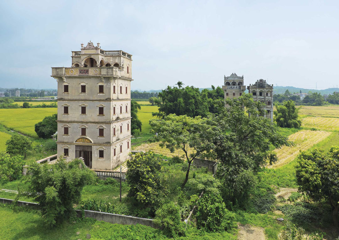 One of a cluster of diaolou in the fields of Zili village.