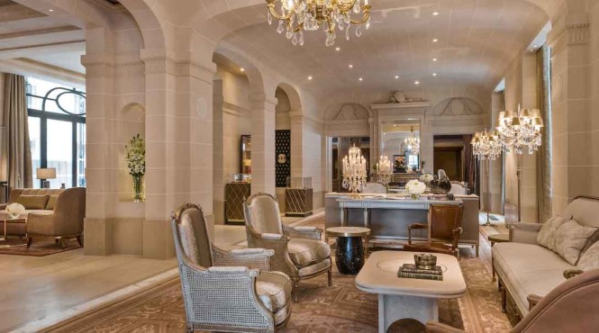 An area in the property's lobby.