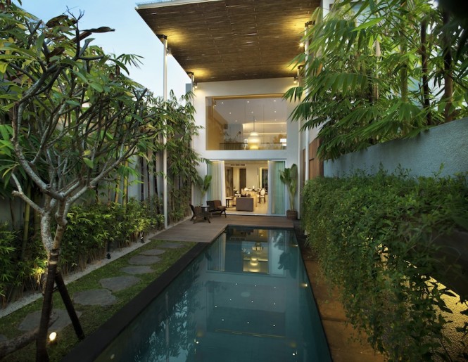 A view of the one-bedroom loft villa from the pool.