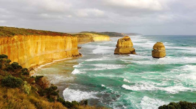 Driving down the Great Ocean Road and seeing the Twelve Apostles will become a reality for thousands of Chinese. 