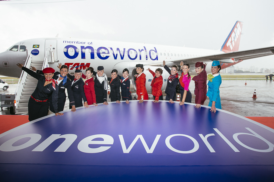 Oneworld alliance flight attendants at the TAM entrance.