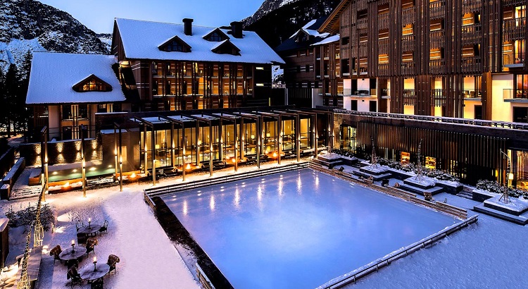 Set in the small central Swiss village of Andermatt, the resort is surrounded by mountains such as Gemsstock and Nätschen, which provide some of the best Alpine skiing in the region.