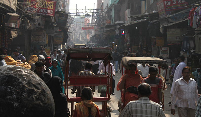 Delhi street scene 