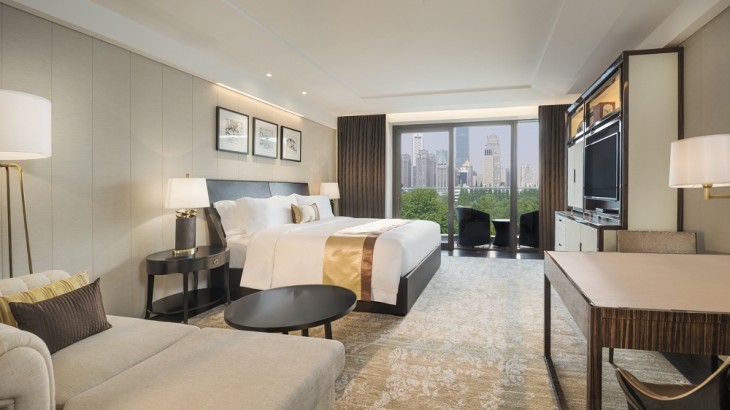 The Grand Mansion's Superior Deluxe Room