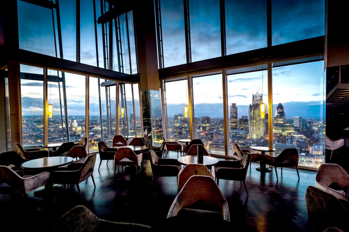 A view from 31 floors up at the Aqua Shard by Paul Winch-Furness.